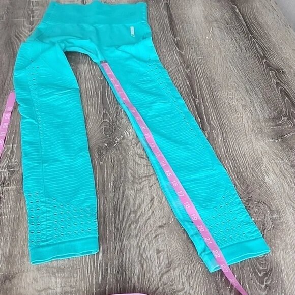 Gymshark Energy Seamless Set - Leggings and Sports Bra XS Tropical Blue/Teal - Picture 5 of 5